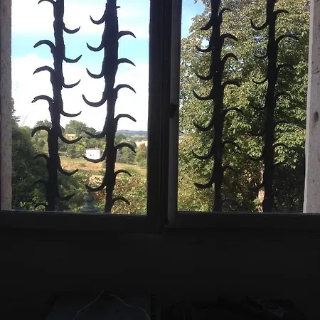Thomazeau Lodgings * Castillonnes